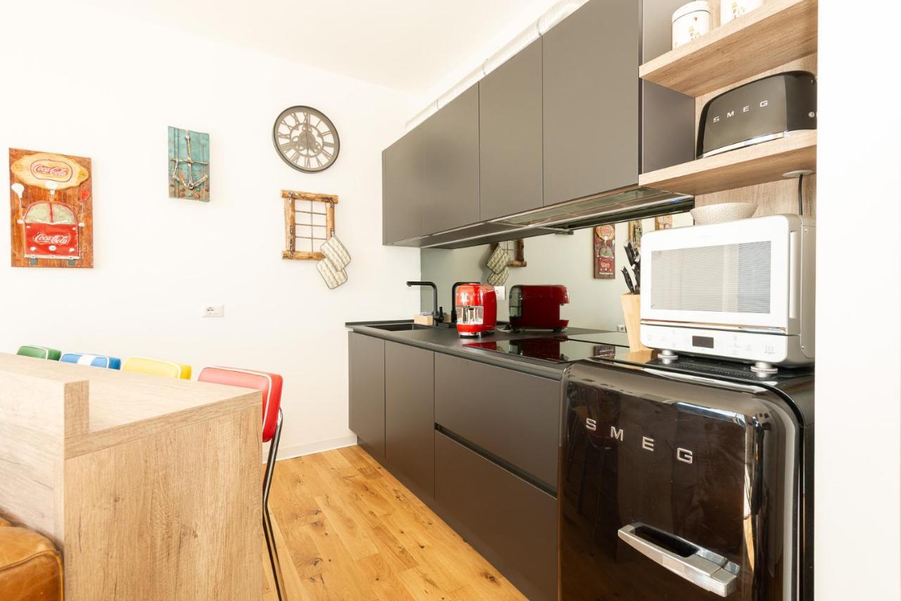 Appartamento Dany Con Vista Lago By Holiday Solutions Nesso Buitenkant foto