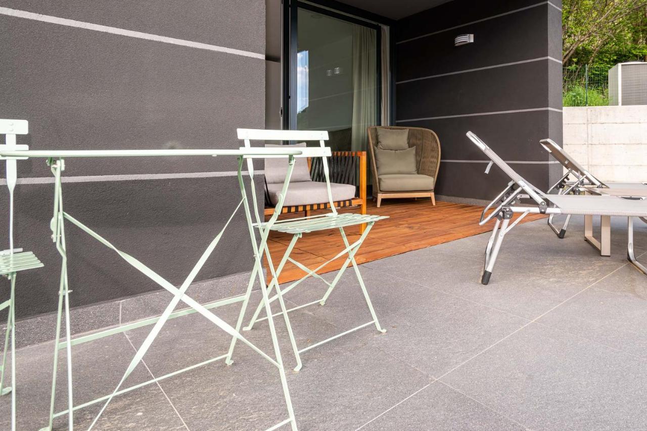 Appartamento Dany Con Vista Lago By Holiday Solutions Nesso Buitenkant foto
