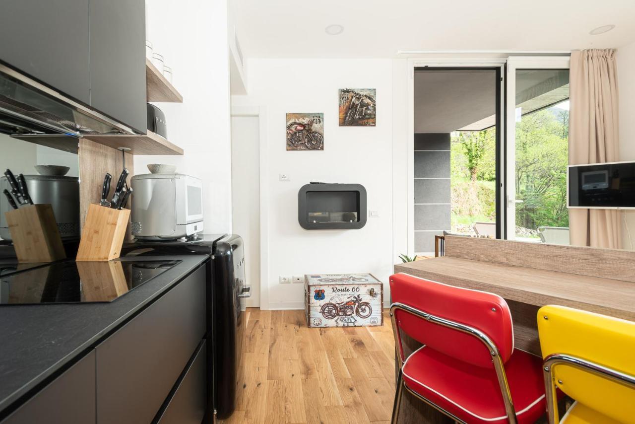 Appartamento Dany Con Vista Lago By Holiday Solutions Nesso Buitenkant foto