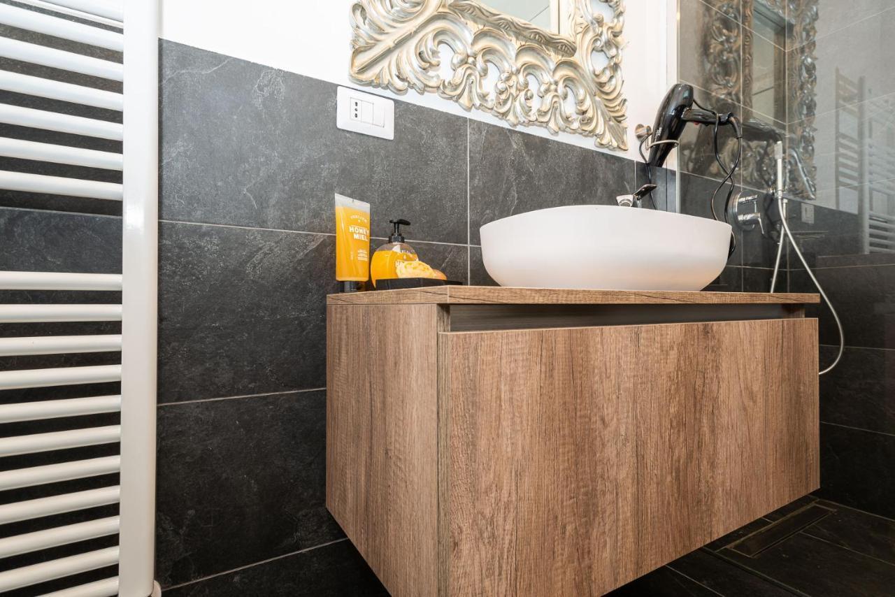 Appartamento Dany Con Vista Lago By Holiday Solutions Nesso Buitenkant foto